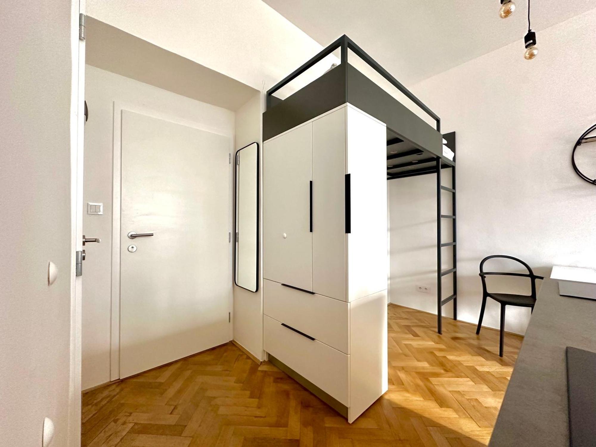 Botanique Rooms With Sauna By Homester Brünn  Kültér fotó